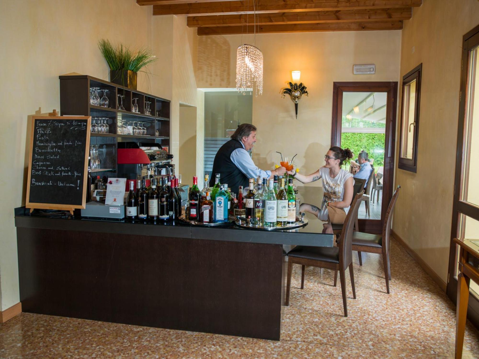 Hotel Venice Resort Airport Tessera Kültér fotó