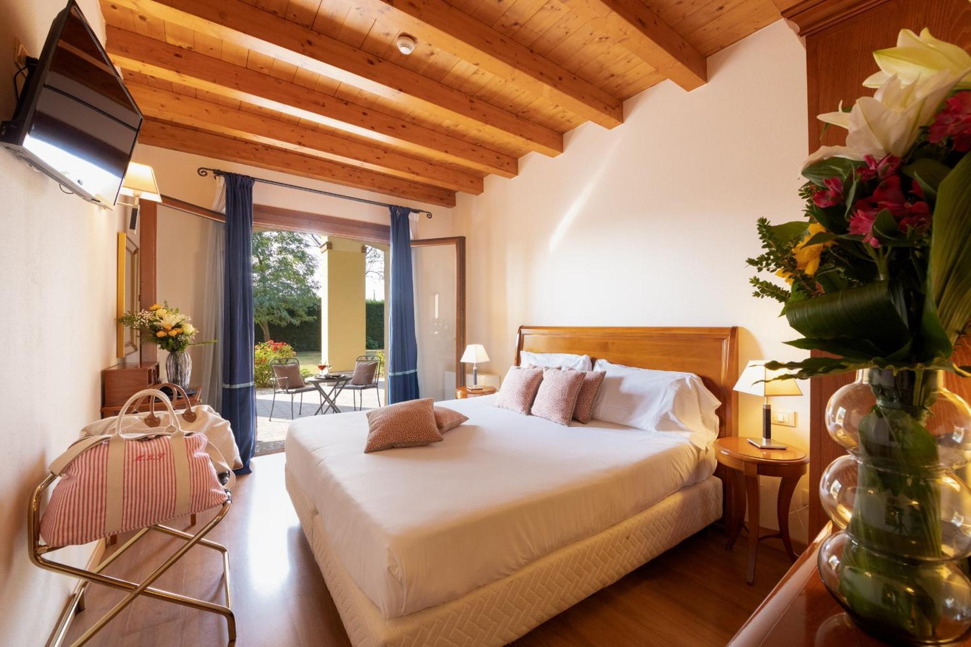 Hotel Venice Resort Airport Tessera Kültér fotó